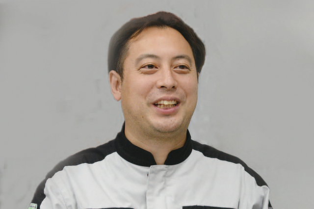 <center>クロニクル 山口雅史 社長</center>