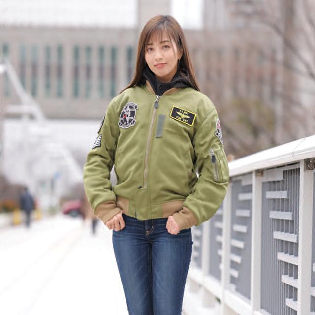 今期モデルのRurikoさん、チャンネル登録約10万人の人気者バイク女子YouTuberである。