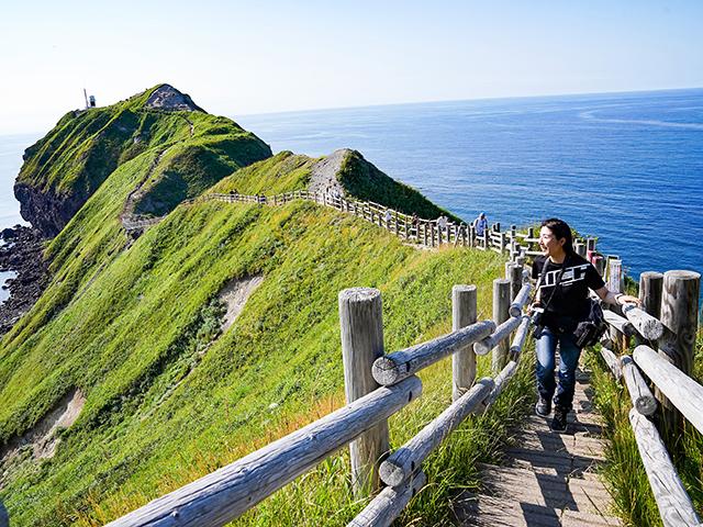 走るだけでなく、「神威岬」や「望洋の丘」など観光スポットも満喫