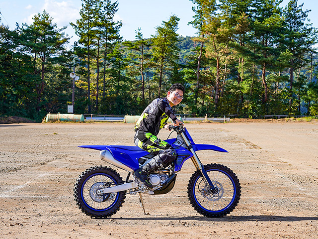 井田講師によるYZ450FX試乗インプレ