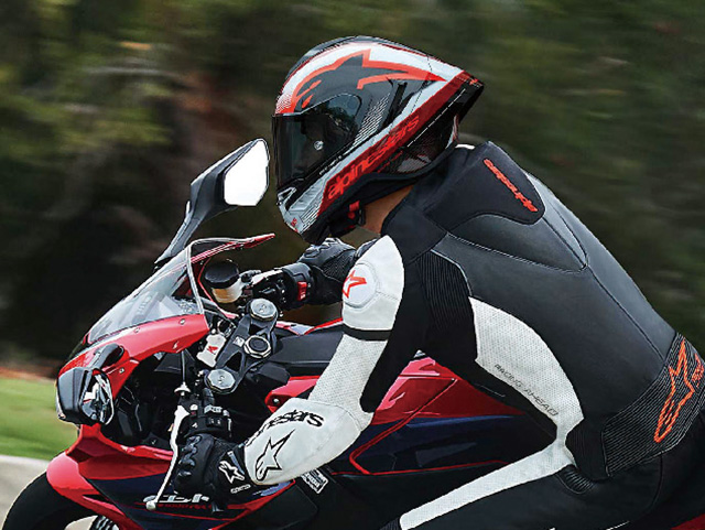 ②alpinestars / スーパーテックR10