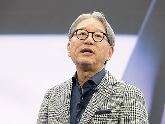 ホンダ　三部敏宏社長