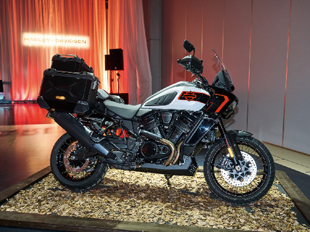 パンアメリカシリーズの新たなフラッグシップ「パンアメリカ1250リミテッド」