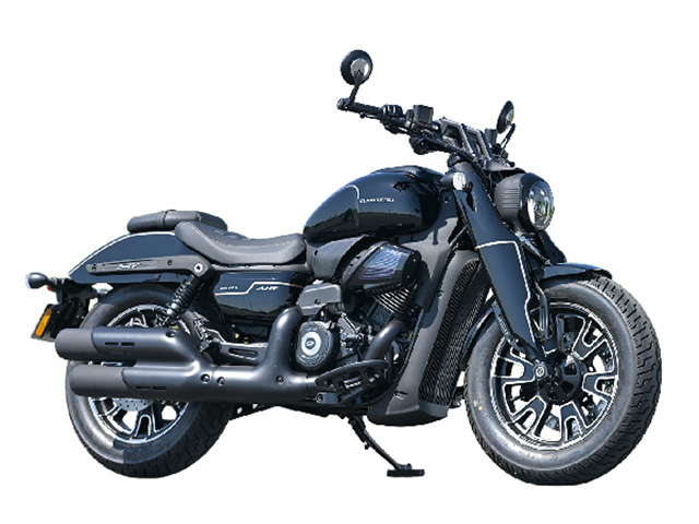 希少なV型エンジンを搭載した『SRV400A』