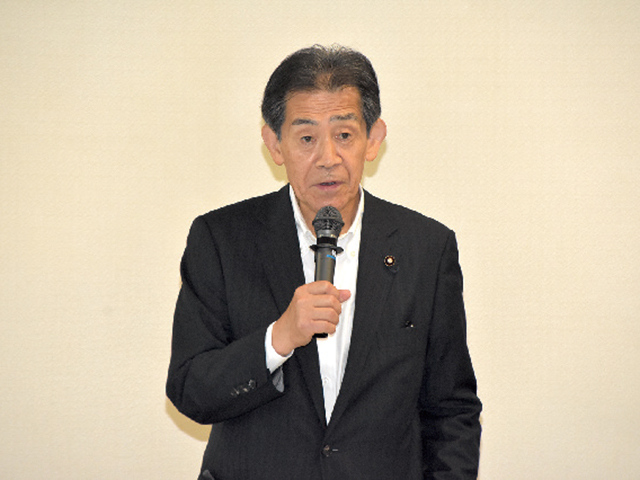 逢沢一郎PT顧問