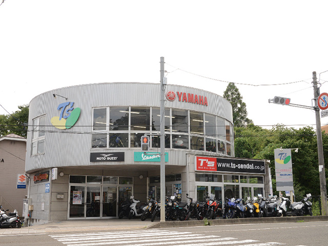 遠目からもすぐに分かる独特な外観をもつ